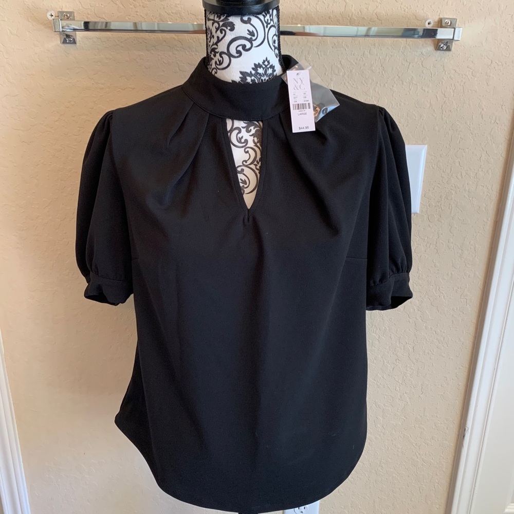 Black Keyhole Blouse